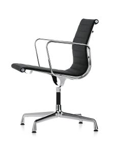 Charles Eames EA108 Vergaderstoel